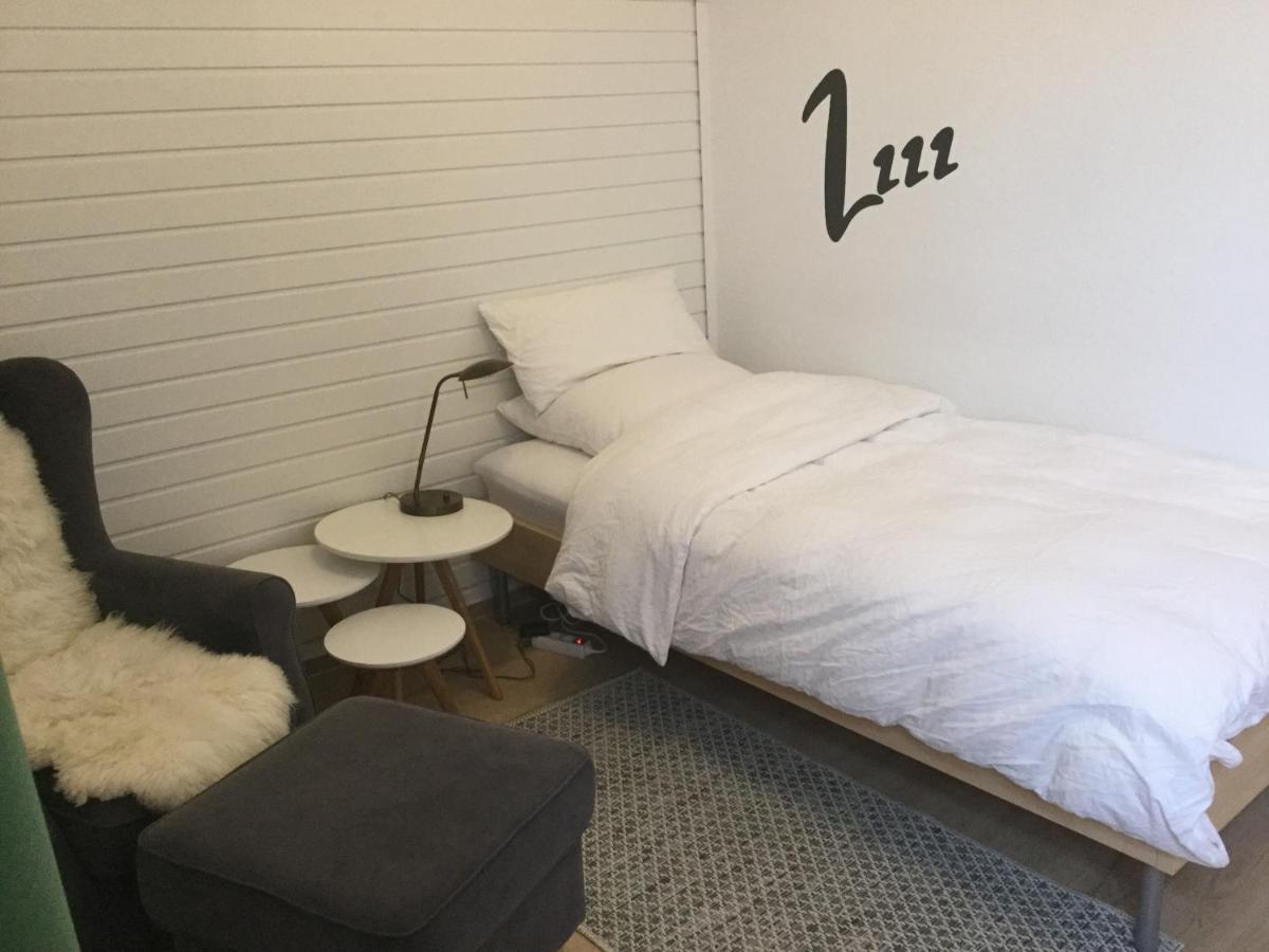 Ferienhaus Us Luett Hus Und Das Zimmer Linde Im Haupthaus Oldenburg Exteriör bild