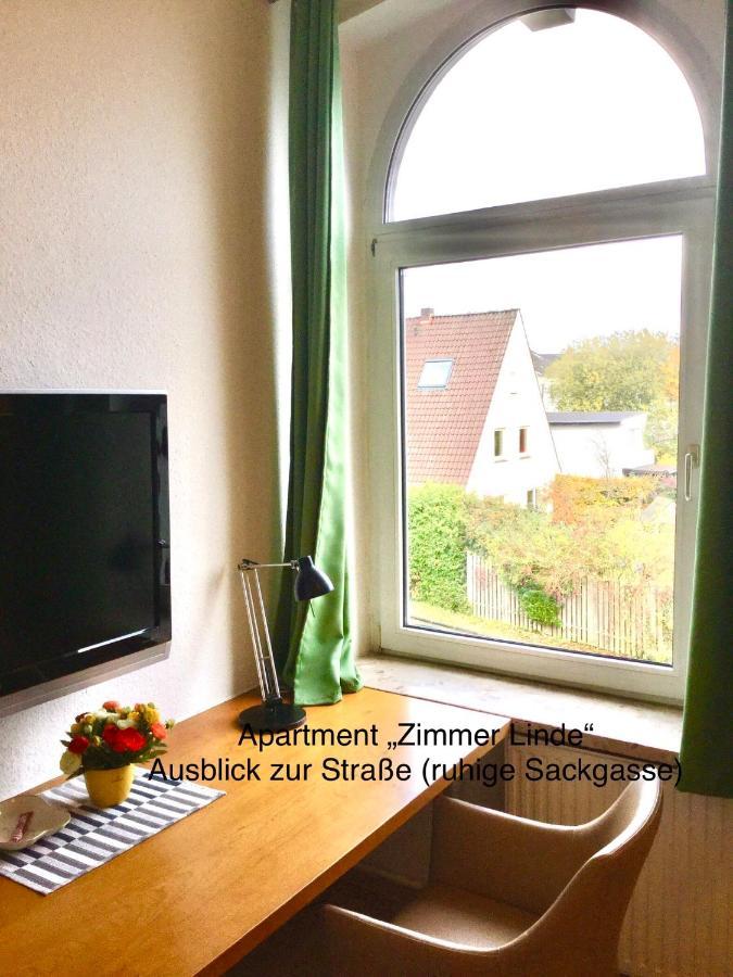 Ferienhaus Us Luett Hus Und Das Zimmer Linde Im Haupthaus Oldenburg Exteriör bild